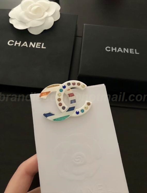 Chanel Brooch 23